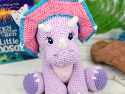 triceratops crochet pattern, dinosaur crochet pattern, crochet dinosaur, crochet triceratops, triceratops tutorial